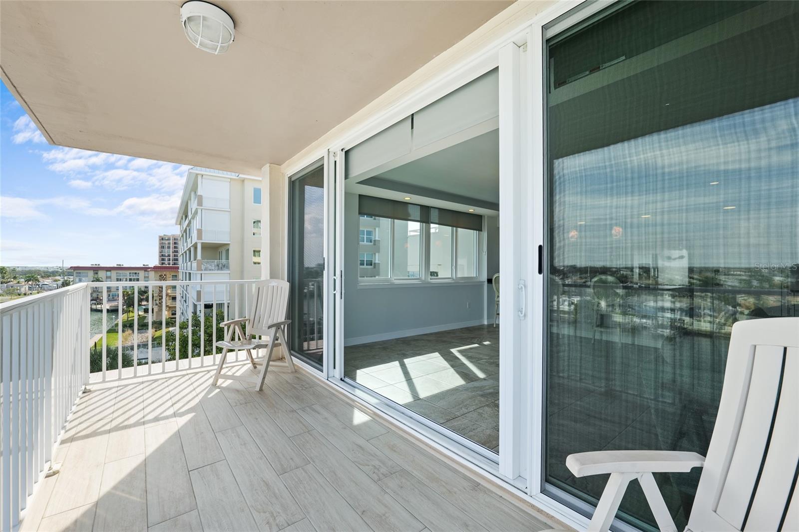 Image 17 of 39 For 223 Island Way 5e