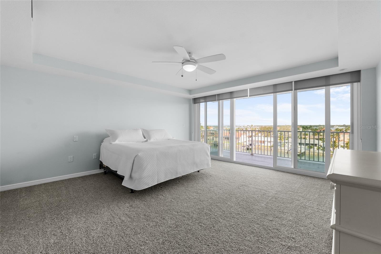 Image 24 of 39 For 223 Island Way 5e