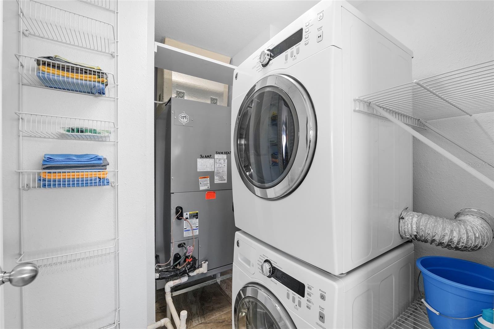 Image 36 of 39 For 223 Island Way 5e