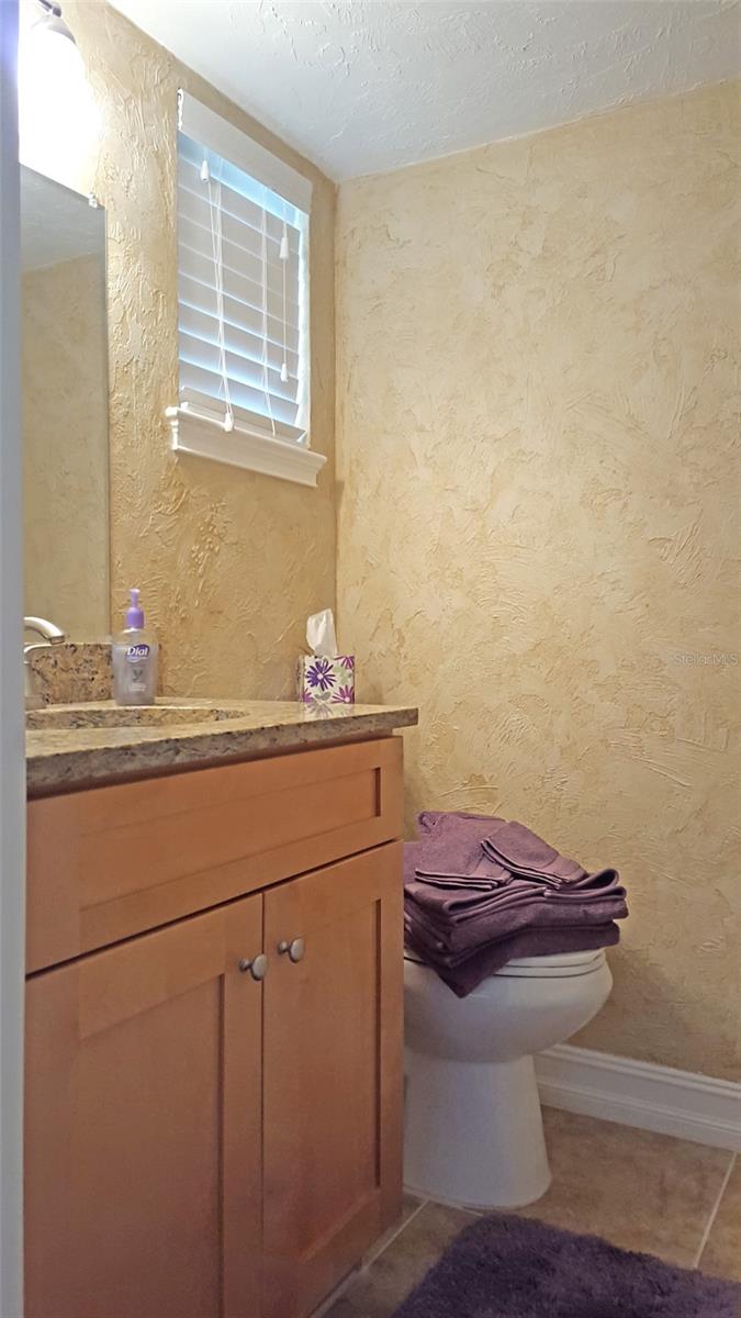 Image 11 of 13 For 2525 Bay Drive B24