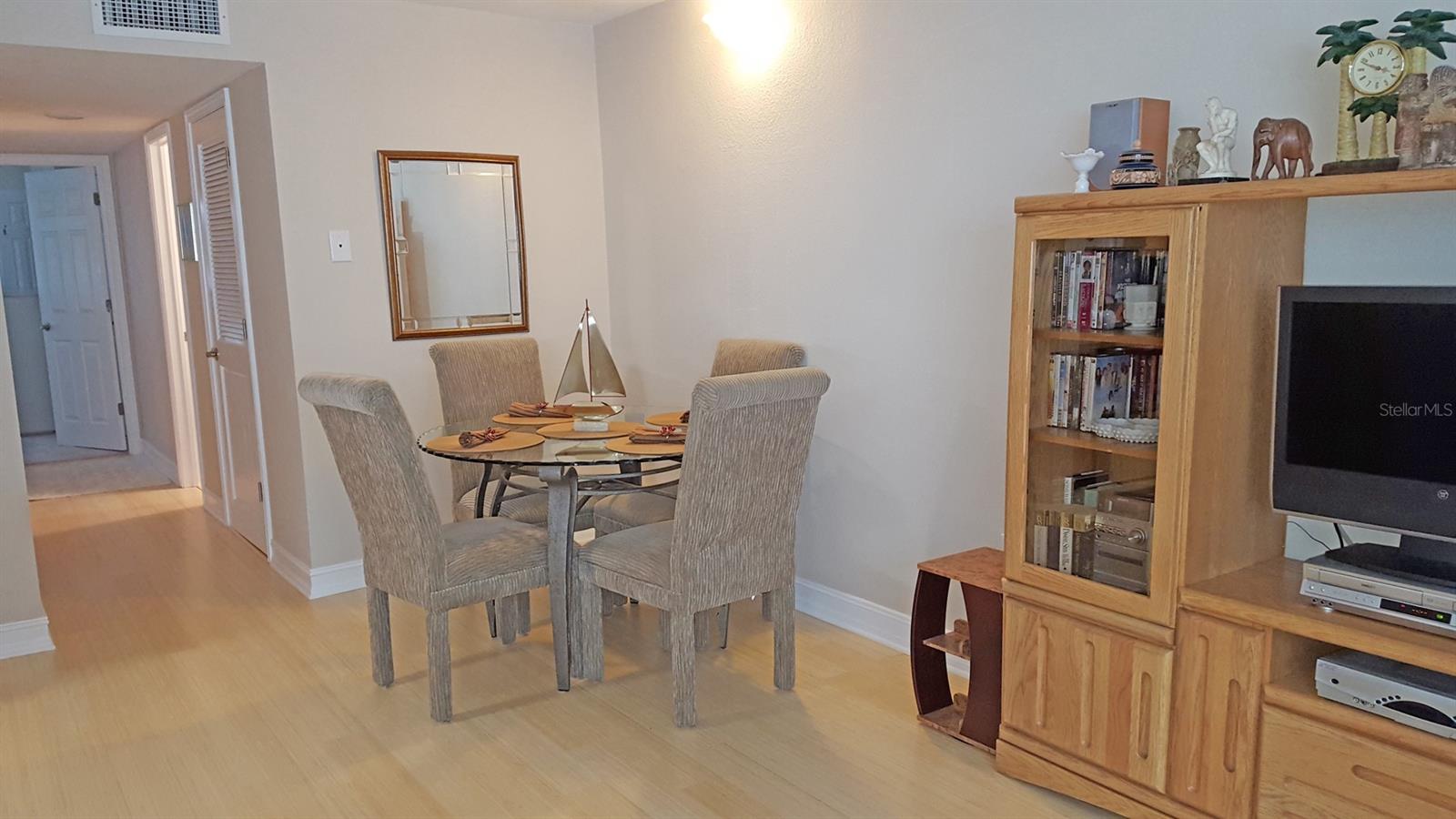 Image 2 of 13 For 2525 Bay Drive B24