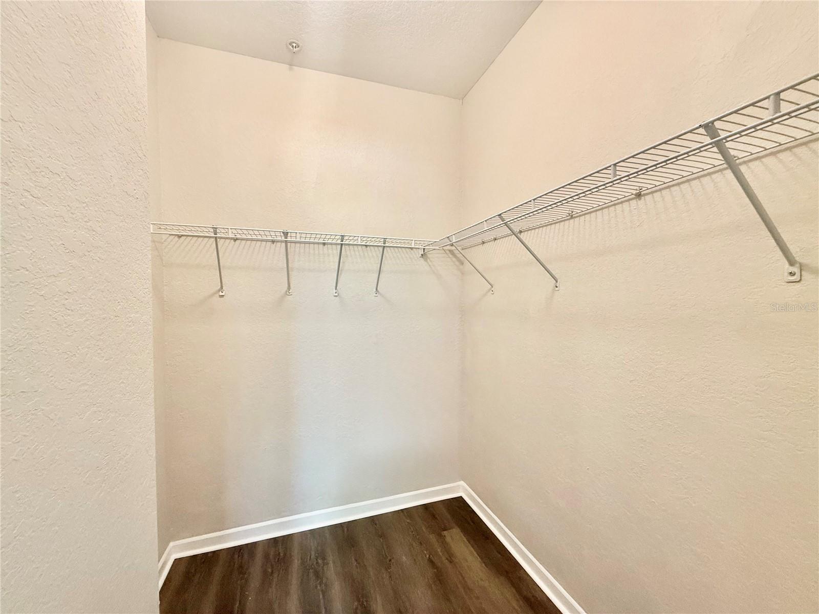 Image 9 of 14 For 17114 Carrington Park Drive 207