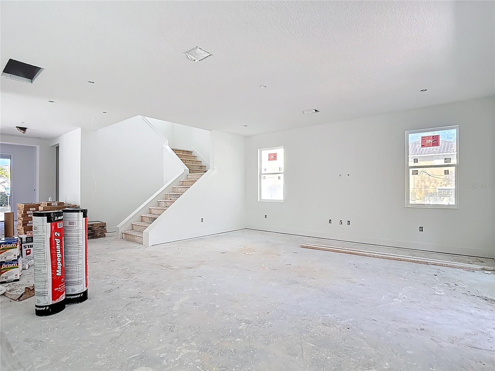 Listing photo id 18 for 410 West Shore Boulevard