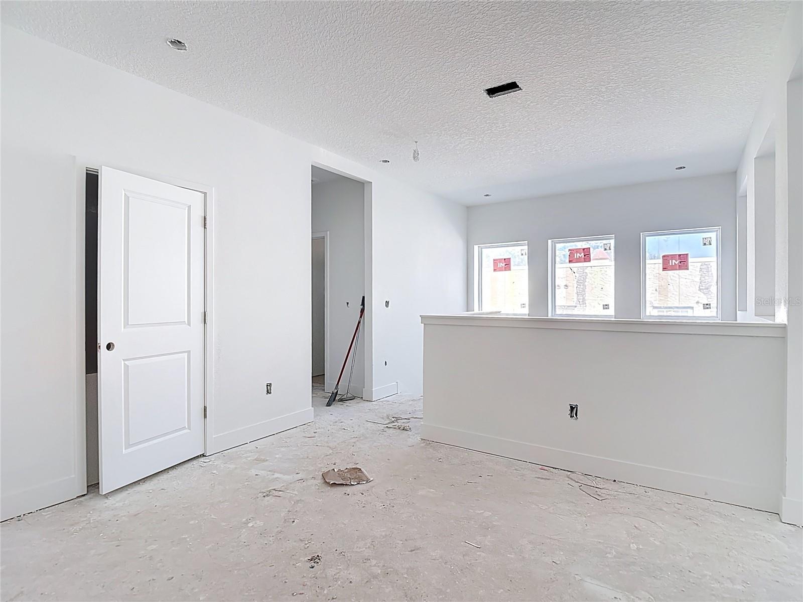 Listing photo id 28 for 410 West Shore Boulevard