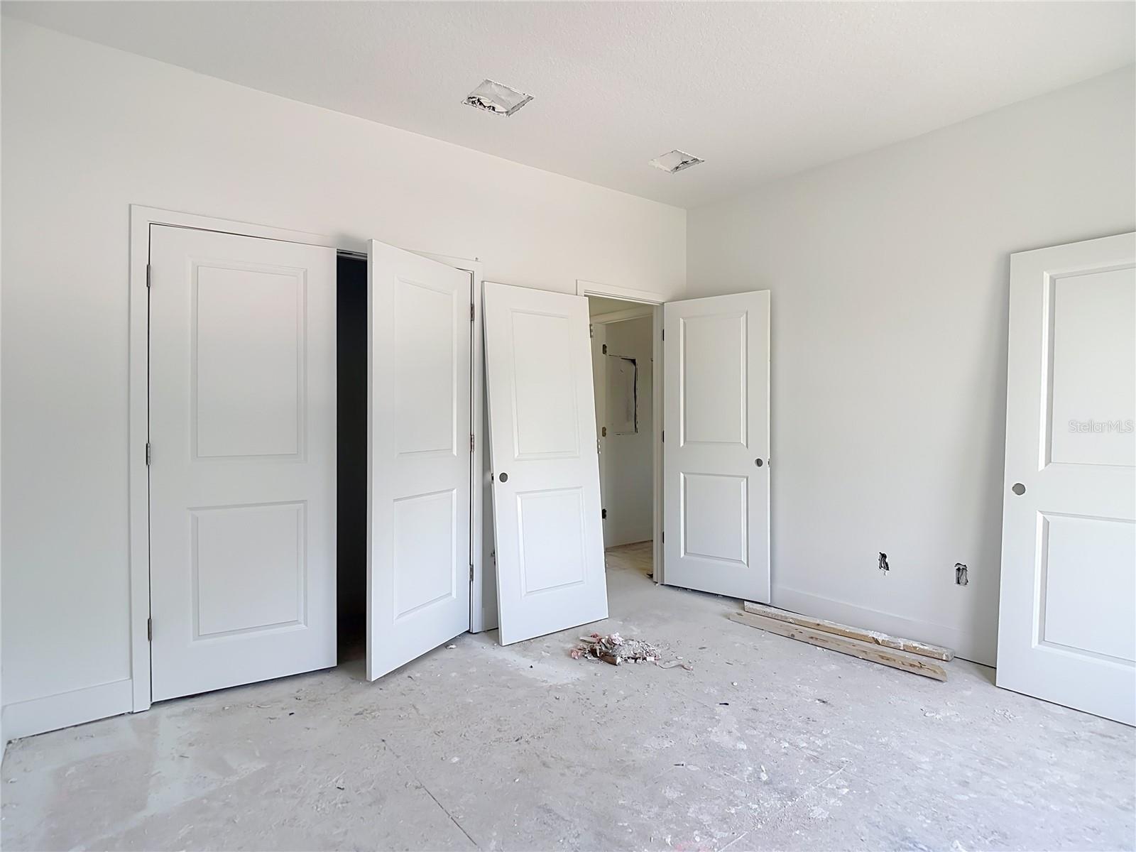 Listing photo id 39 for 410 West Shore Boulevard