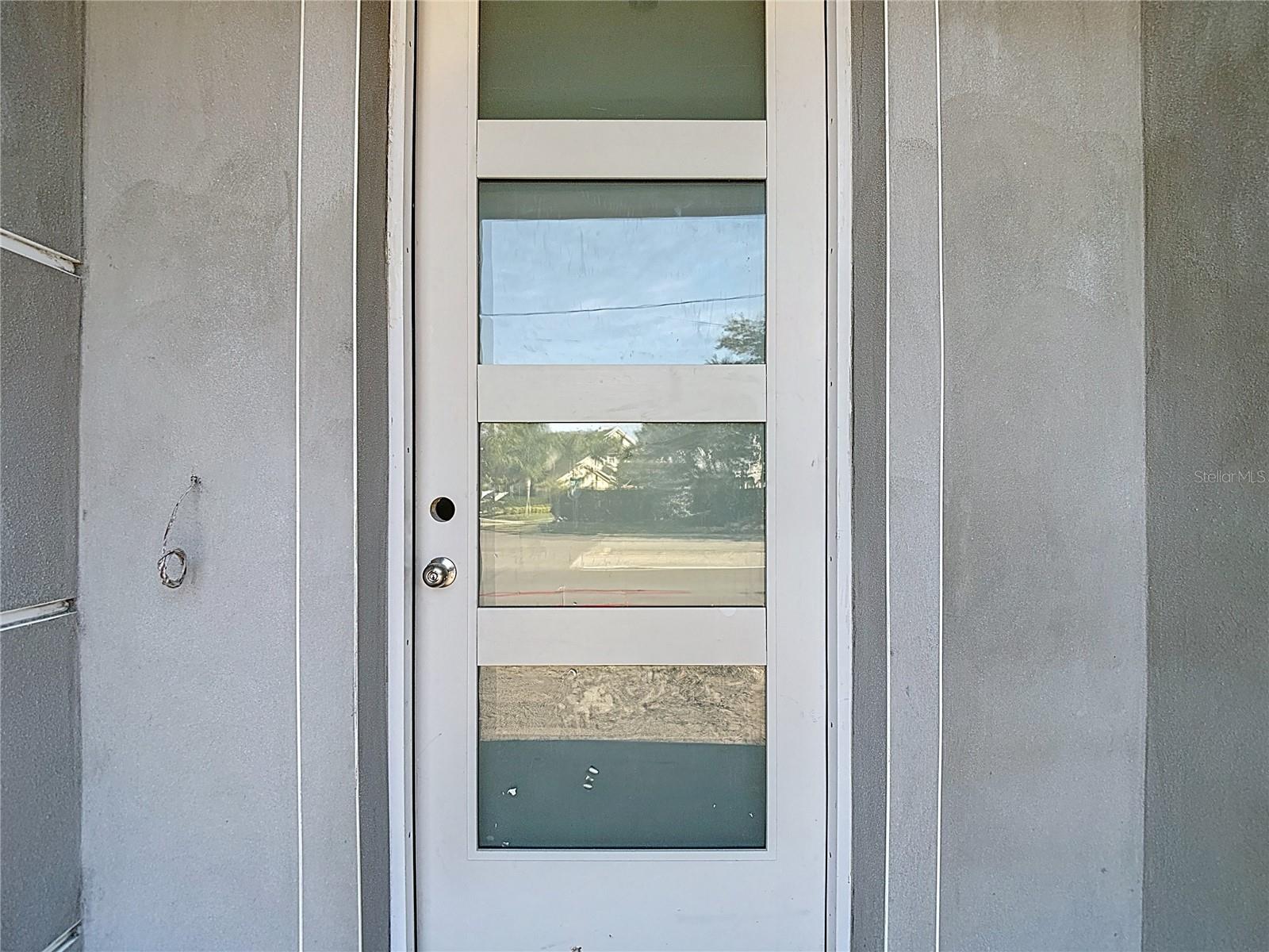 Listing photo id 6 for 410 West Shore Boulevard