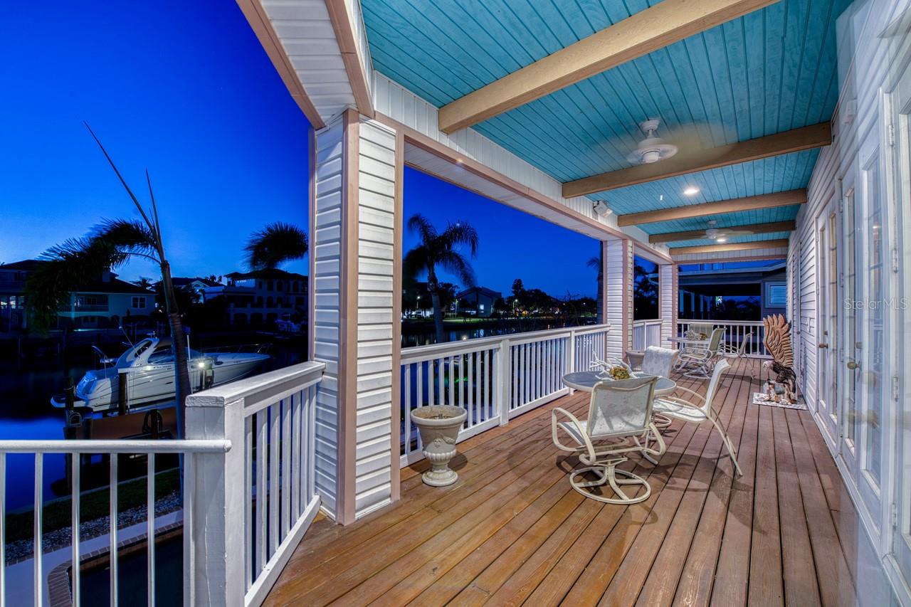 Image 16 of 71 For 2829 Seabreeze Drive S