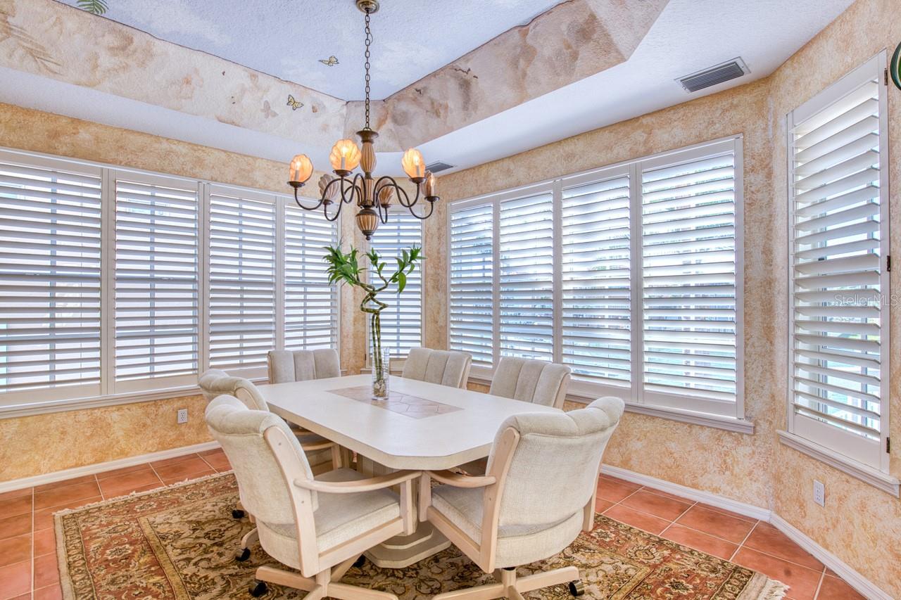 Image 20 of 71 For 2829 Seabreeze Drive S