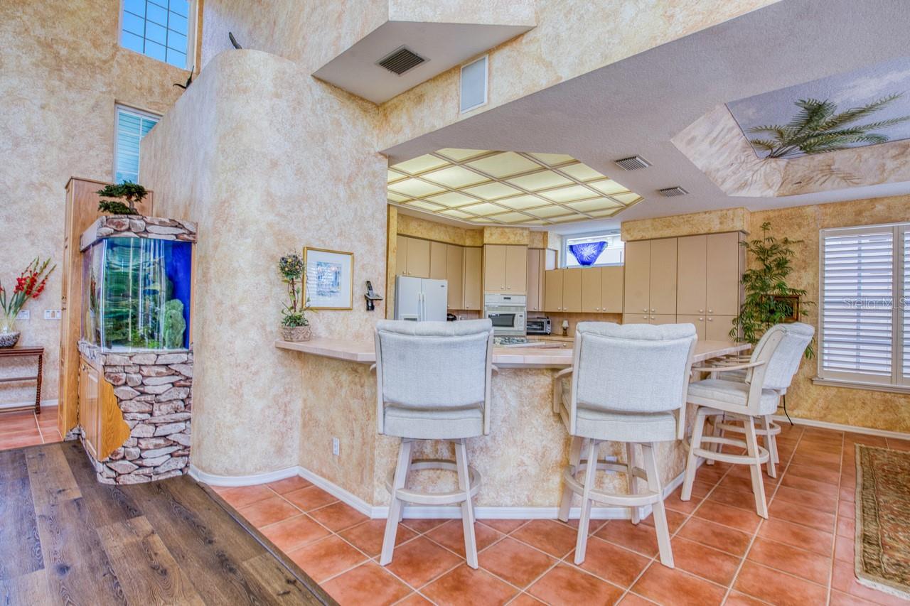 Image 21 of 71 For 2829 Seabreeze Drive S