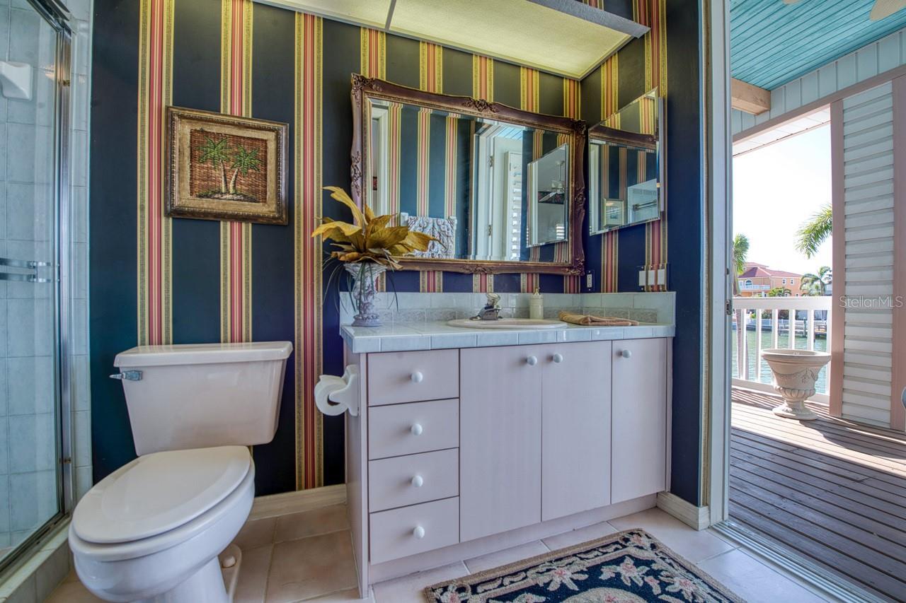 Image 45 of 71 For 2829 Seabreeze Drive S