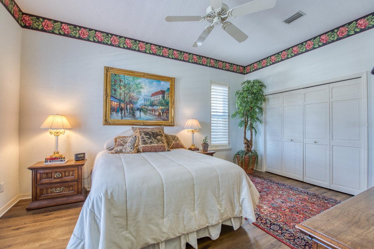 Image 47 of 71 For 2829 Seabreeze Drive S