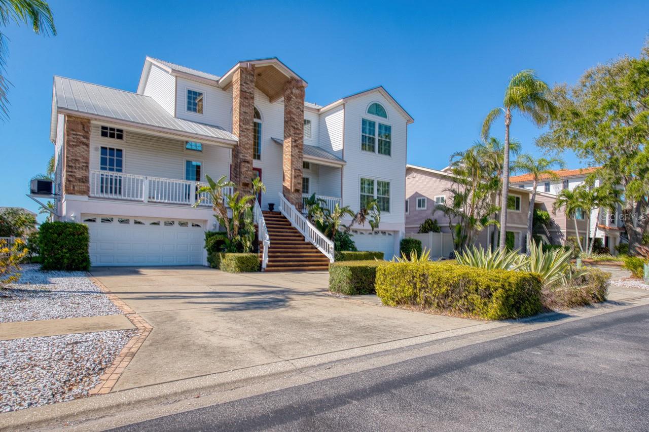 Image 7 of 71 For 2829 Seabreeze Drive S