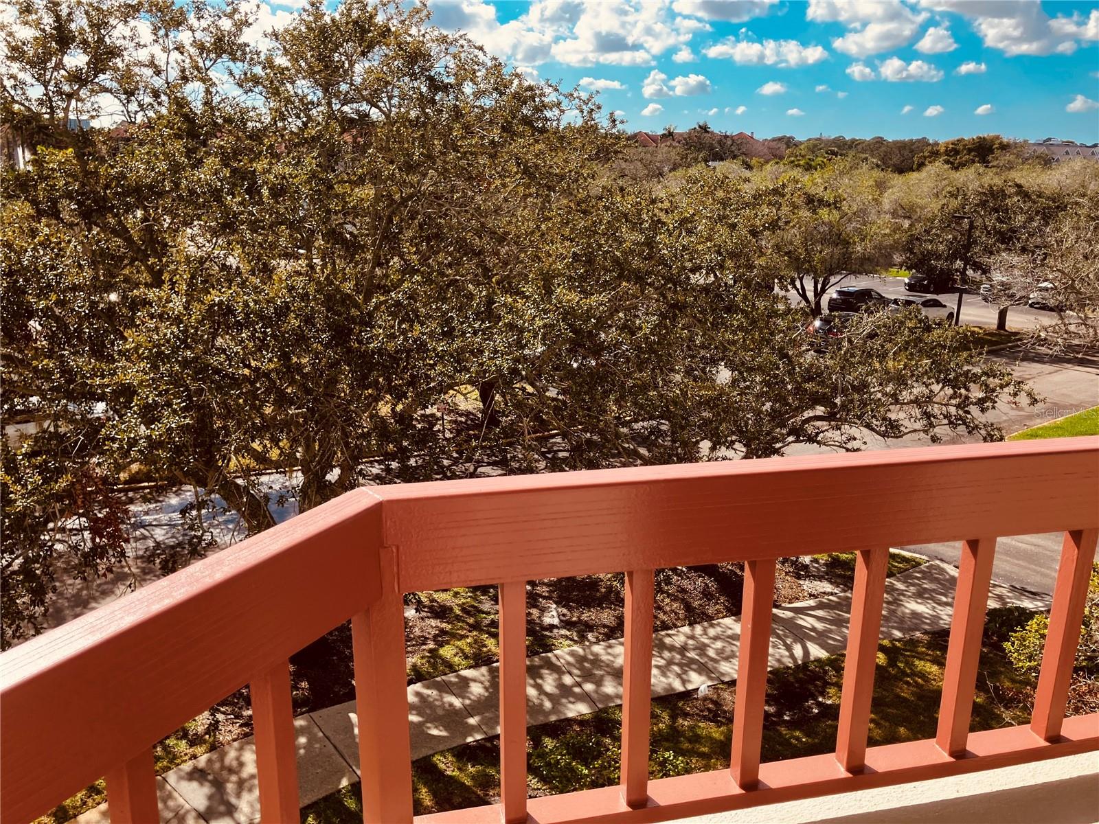 Image 13 of 36 For 2333 Feather Sound Drive B304