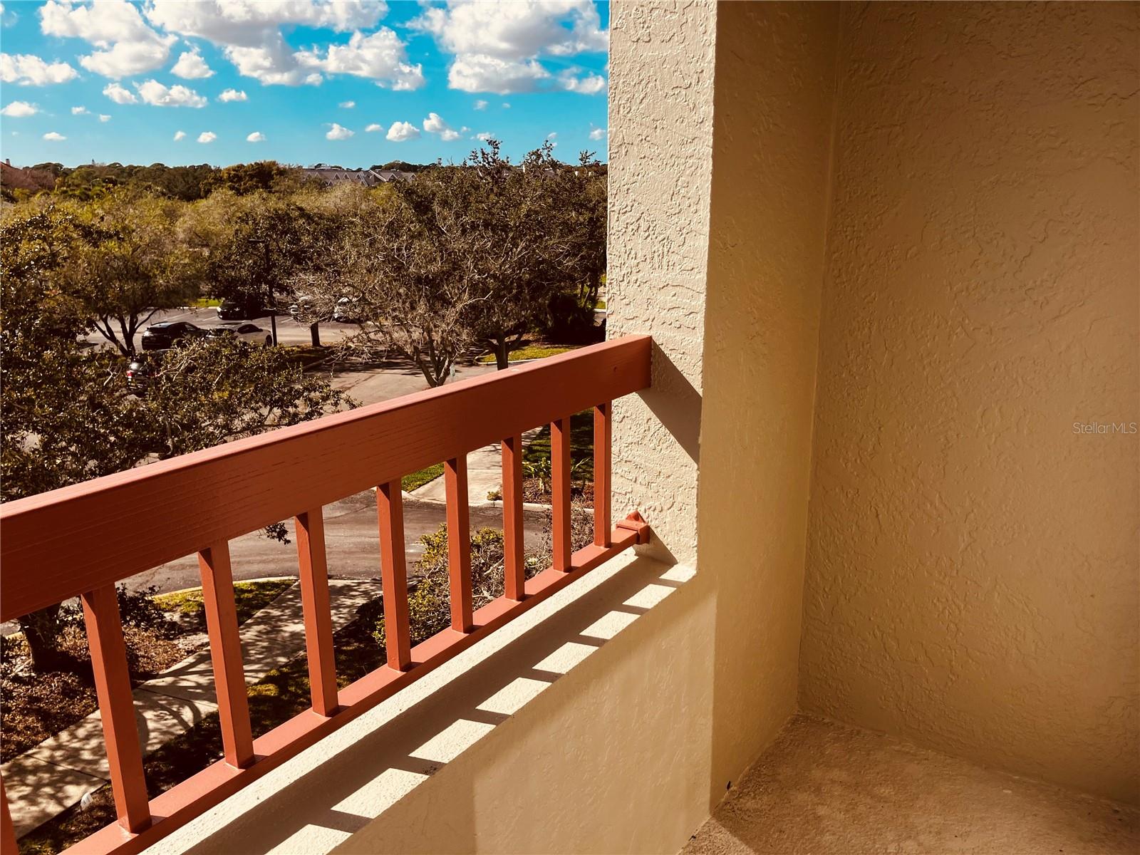 Image 14 of 36 For 2333 Feather Sound Drive B304