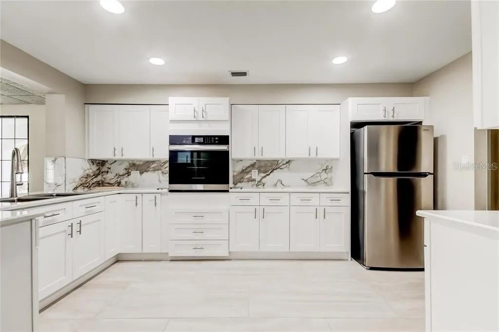 Image 27 of 36 For 2333 Feather Sound Drive B304