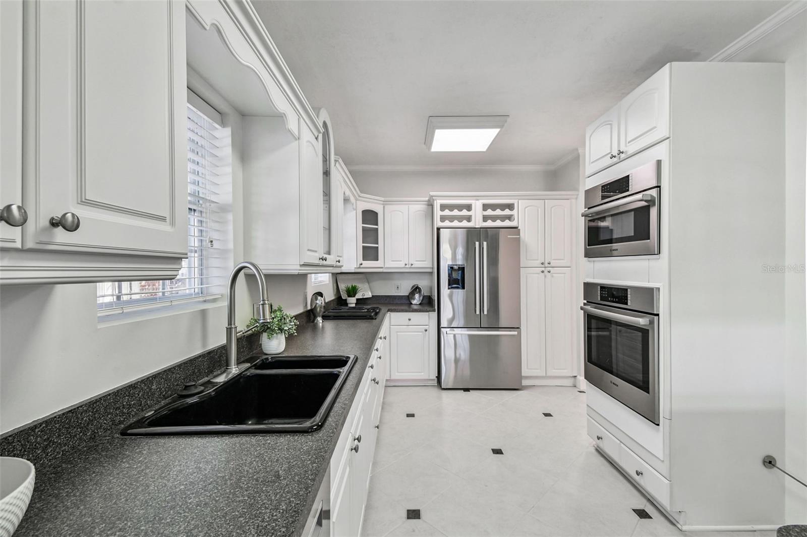 Image 17 of 42 For 2908 San Isidro Street