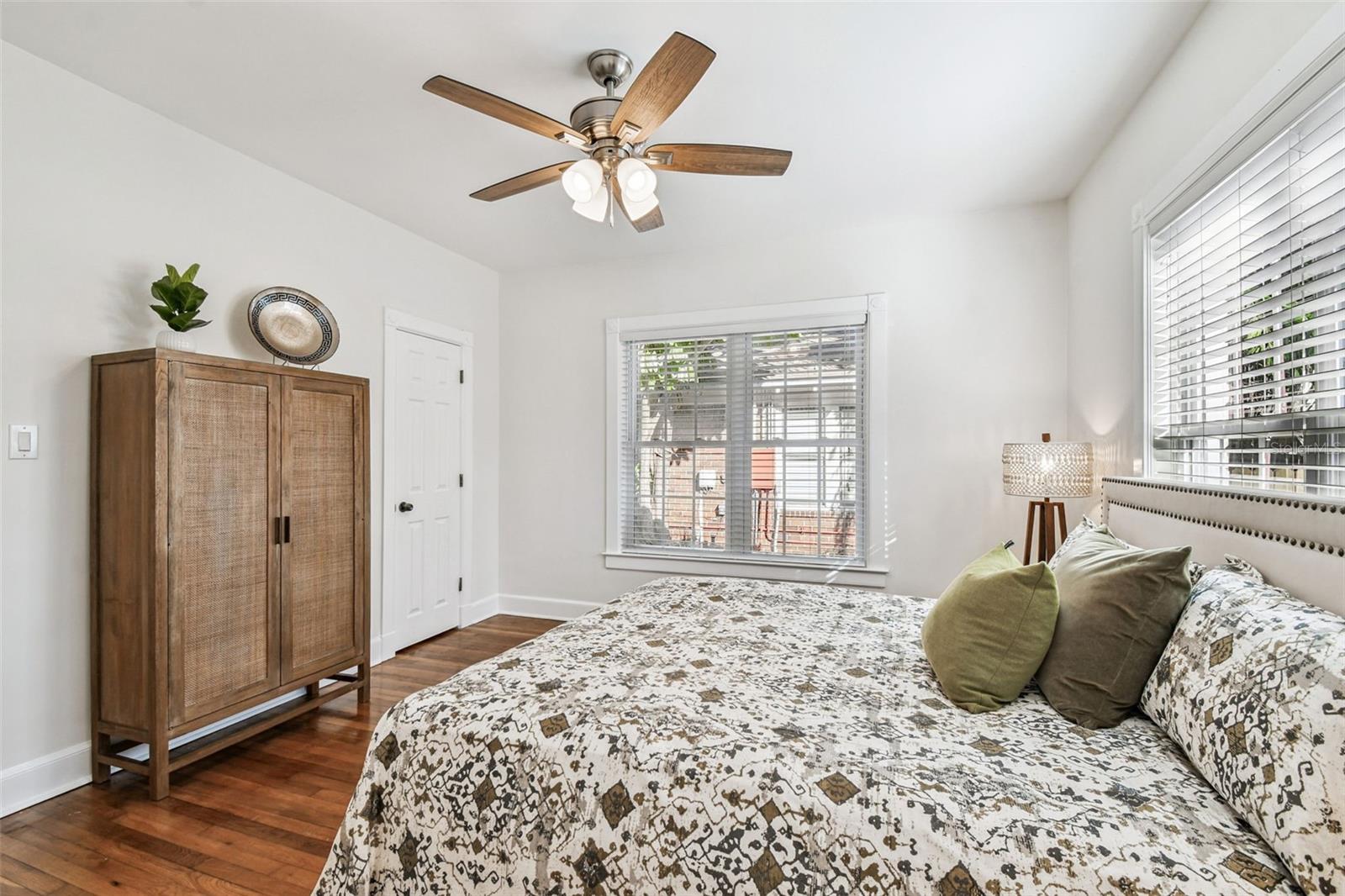 Image 23 of 42 For 2908 San Isidro Street