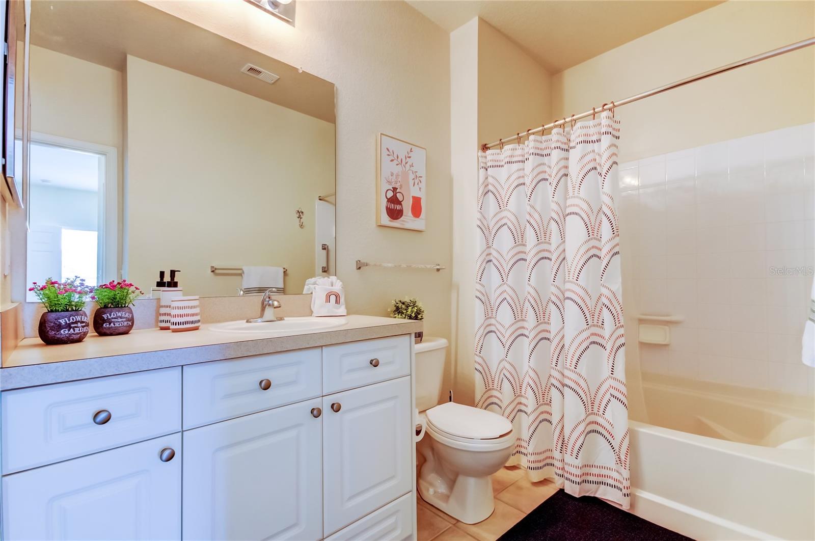 Image 22 of 62 For 1216 Missouri Avenue 220