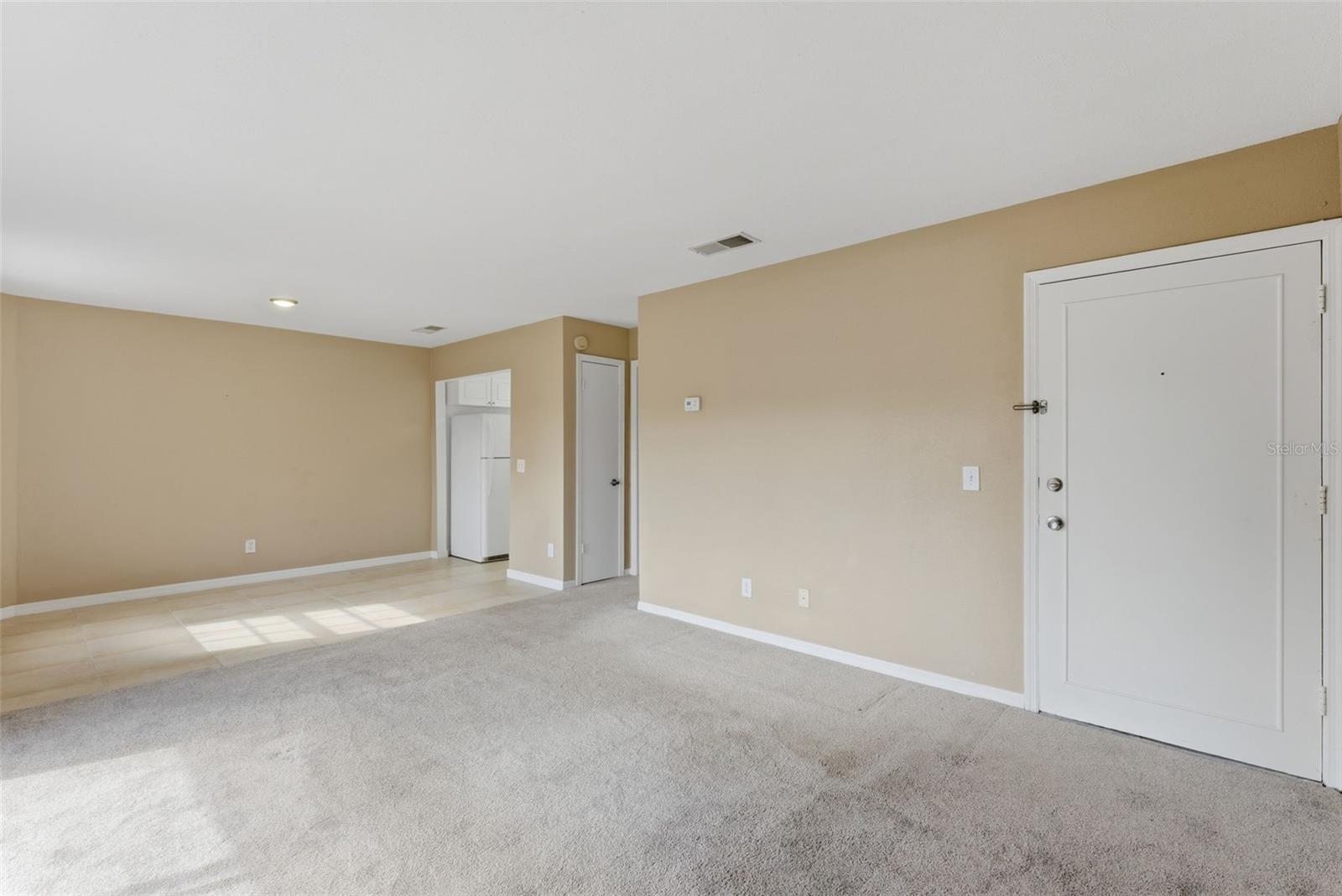 Image 15 of 83 For 13832 Orange Sunset Drive 201