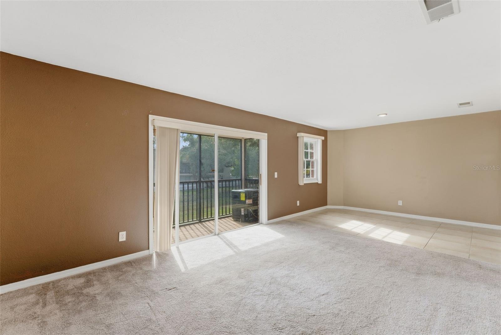 Image 17 of 83 For 13832 Orange Sunset Drive 201