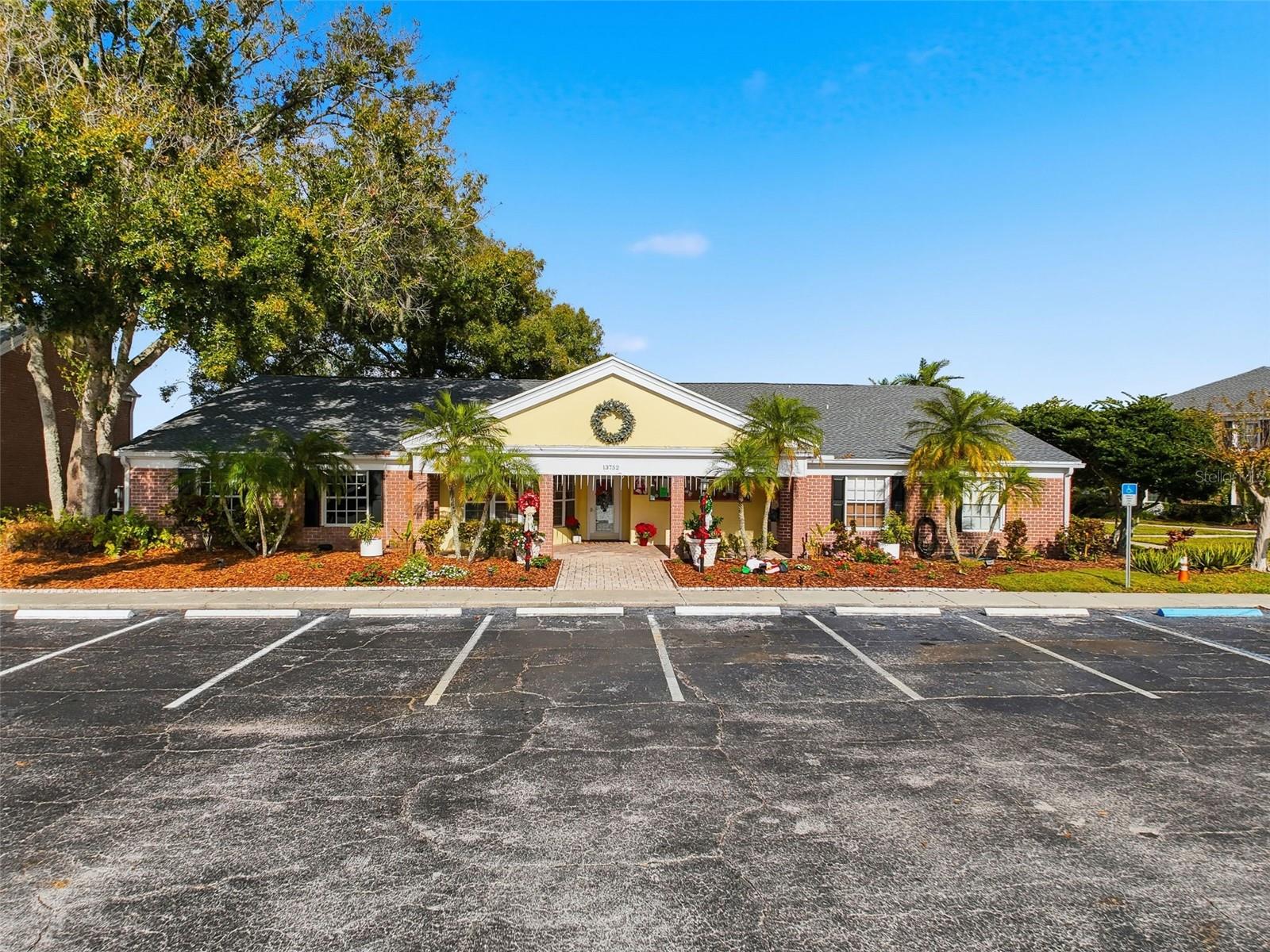 Image 49 of 83 For 13832 Orange Sunset Drive 201