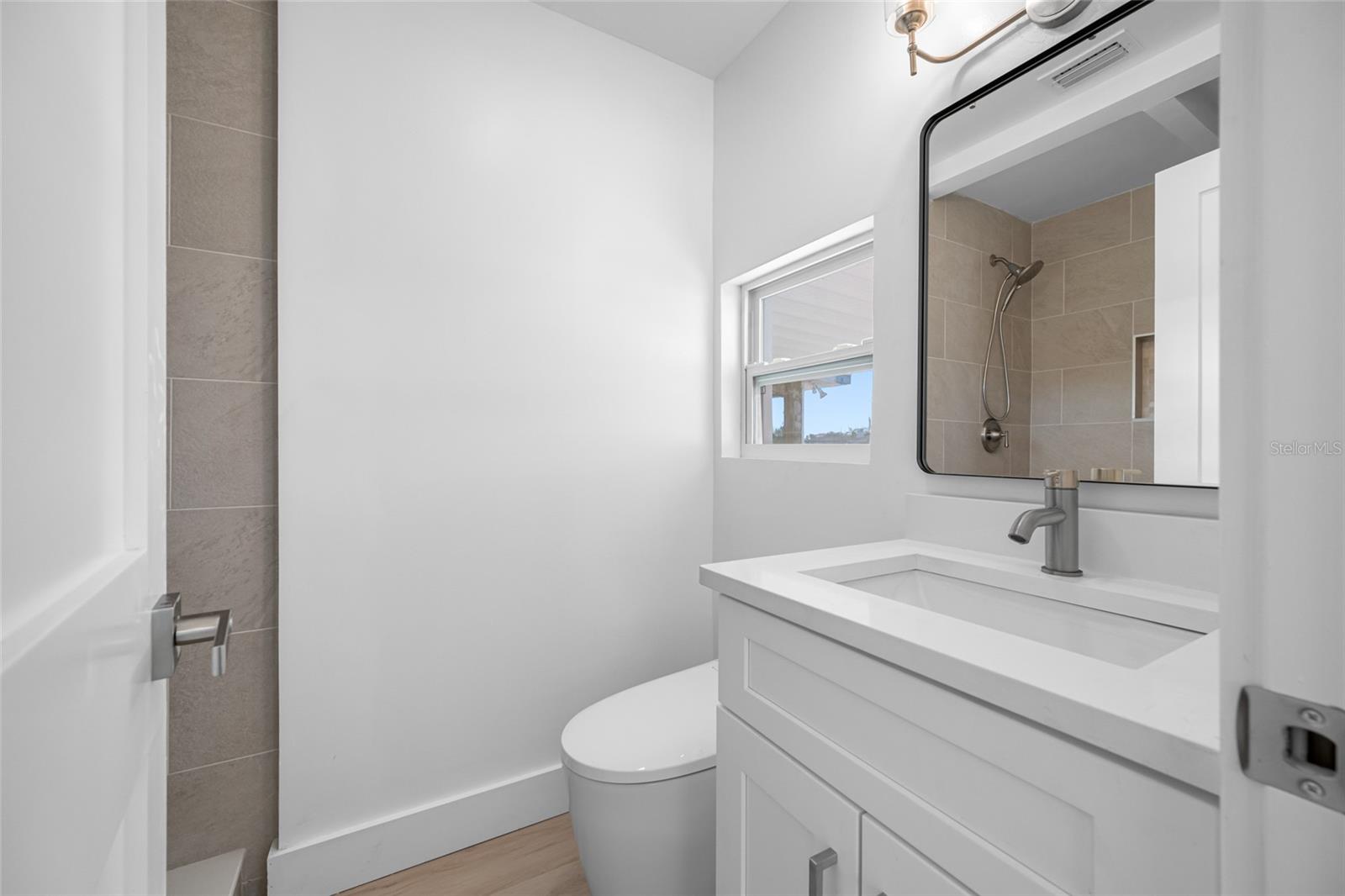 Image 28 of 55 For 7930 Causeway Boulevard S