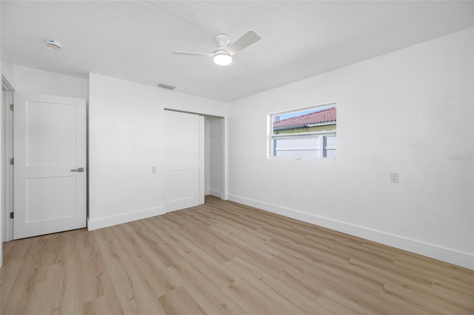 Image 32 of 55 For 7930 Causeway Boulevard S