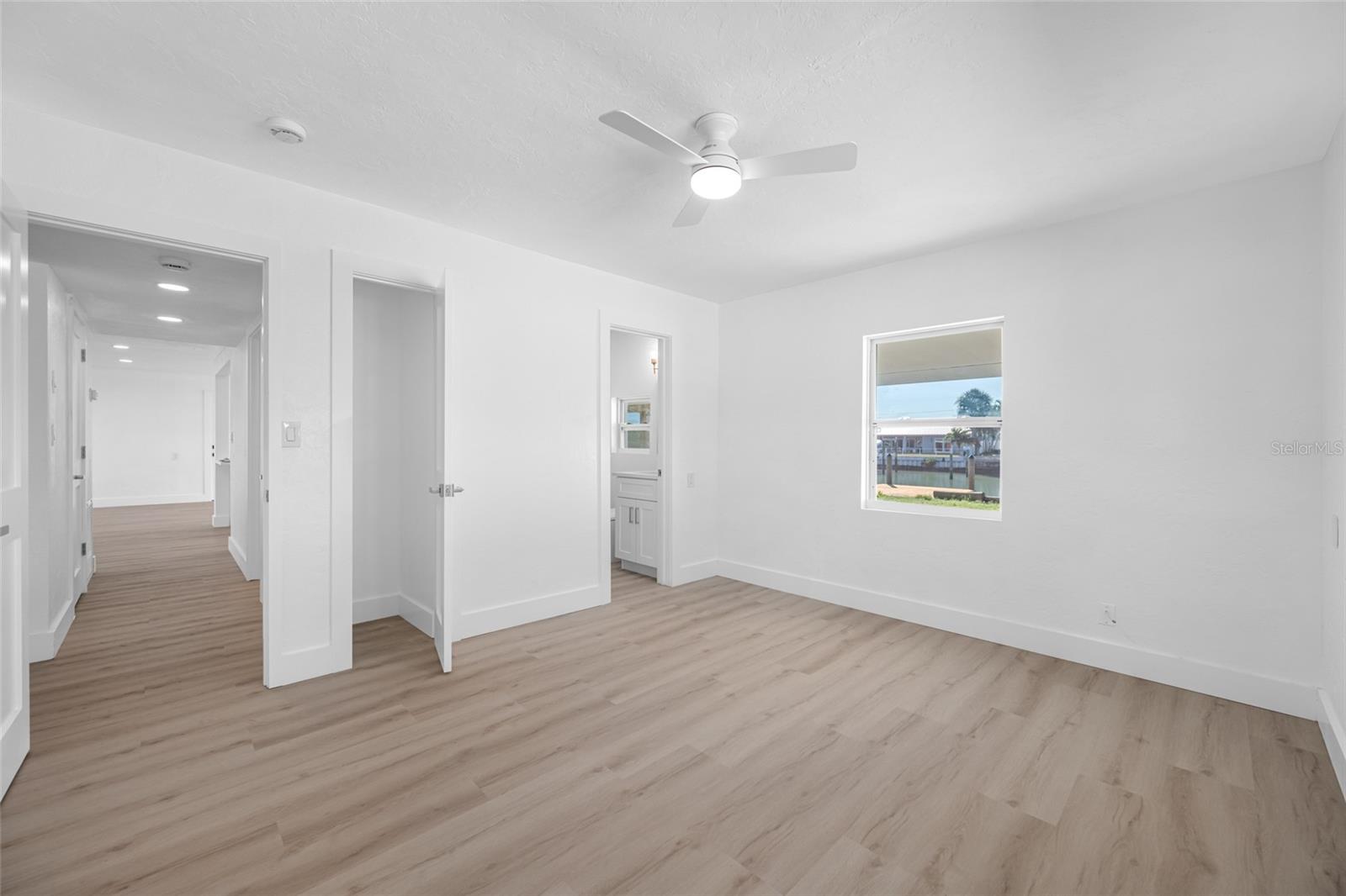 Image 35 of 55 For 7930 Causeway Boulevard S