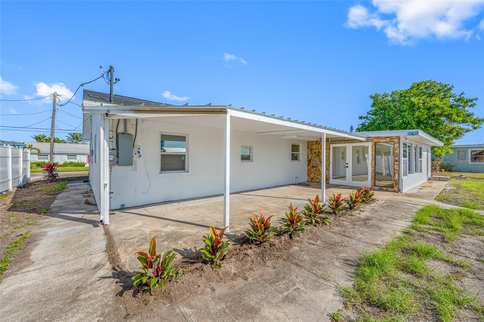 Image 40 of 55 For 7930 Causeway Boulevard S