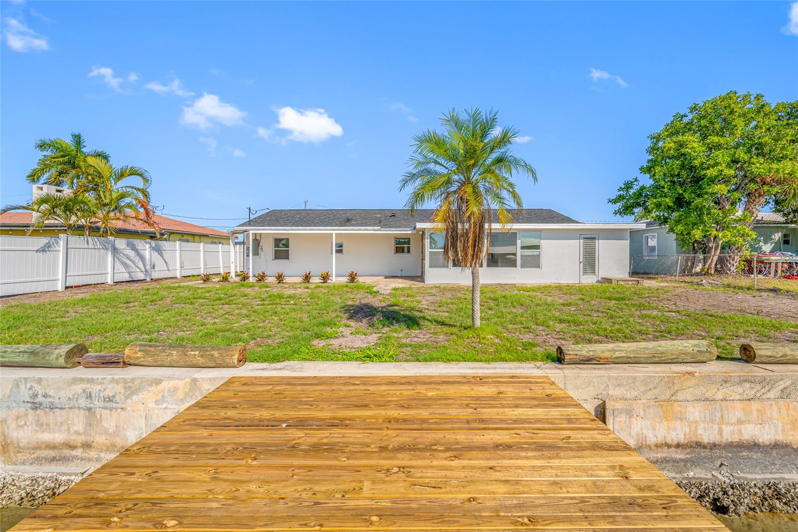 Image 46 of 55 For 7930 Causeway Boulevard S