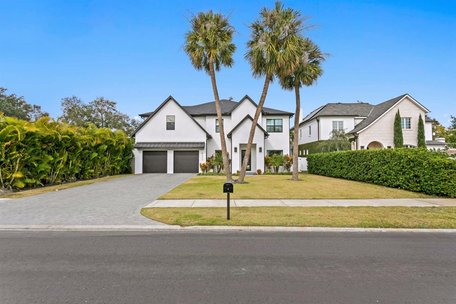 Listing photo id 48 for 4111 Swann Avenue