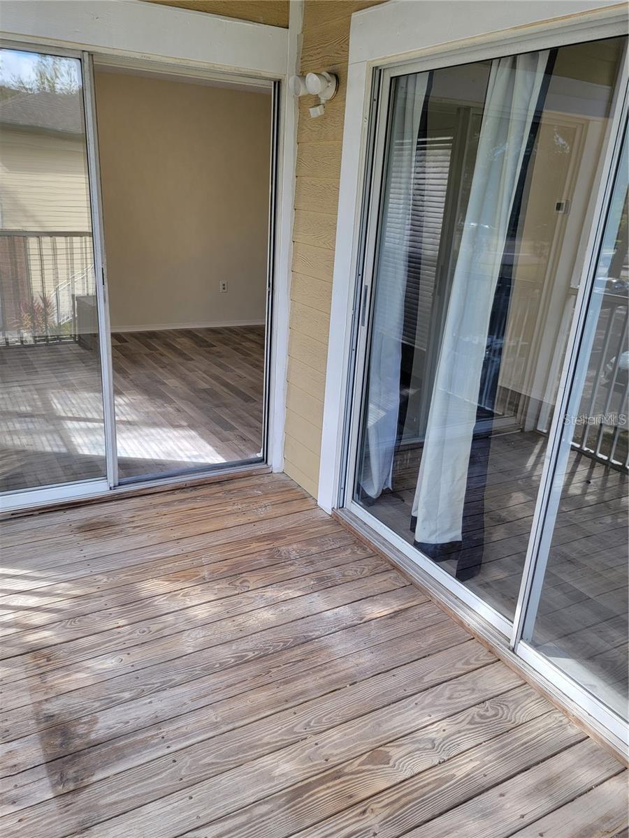 Image 13 of 23 For 4211 Chatham Oak Court 113