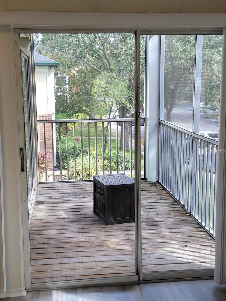 Image 14 of 23 For 4211 Chatham Oak Court 113