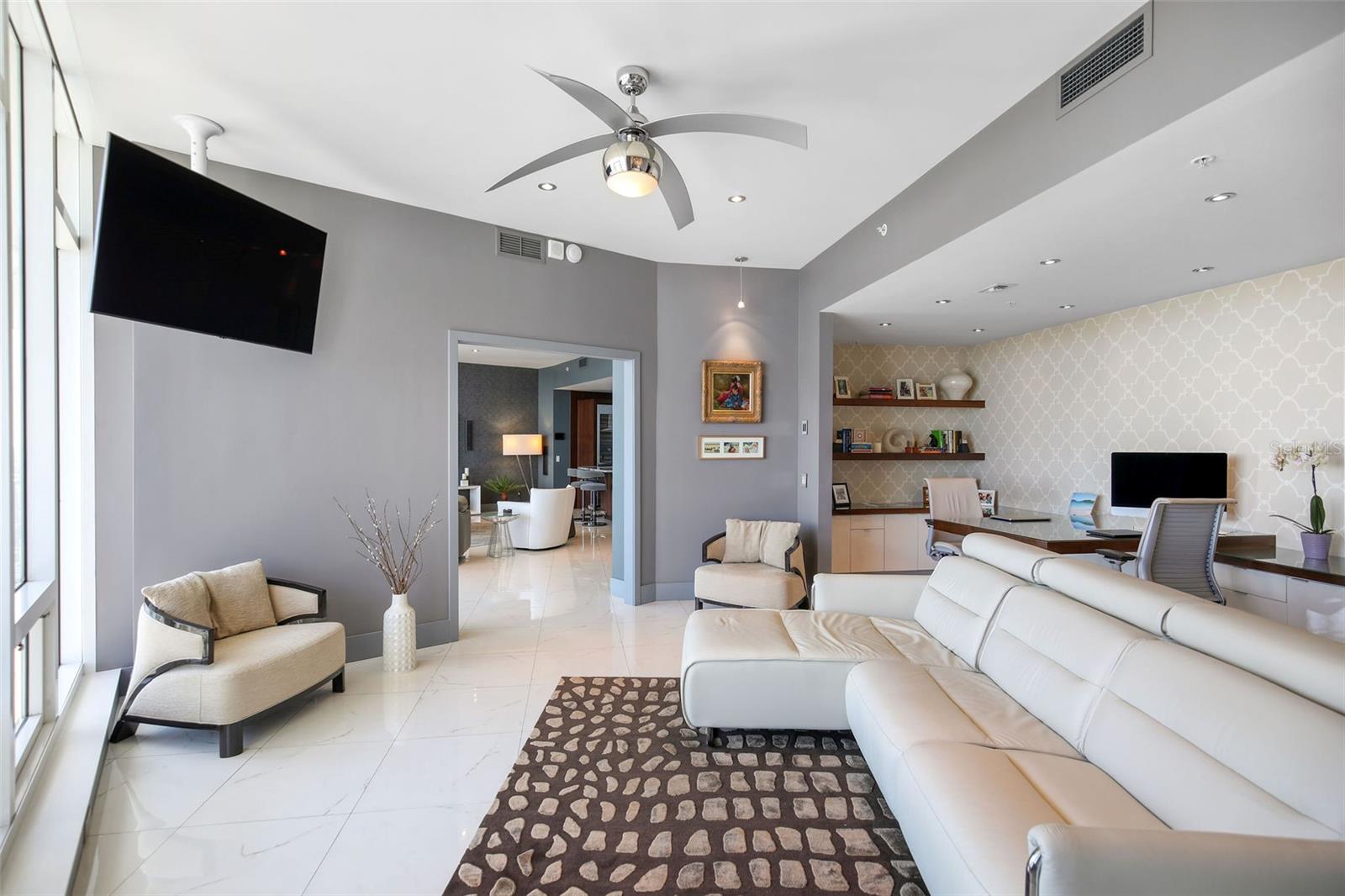 Image 14 of 67 For 175 1st Street S 3103