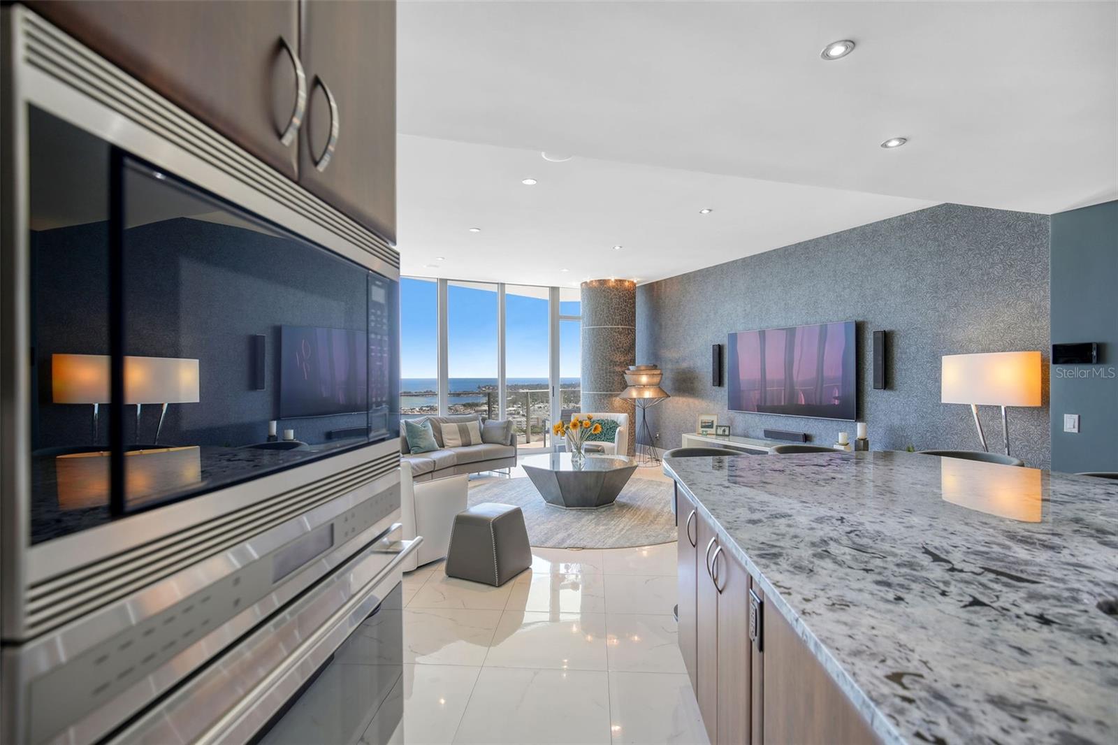 Image 23 of 67 For 175 1st Street S 3103