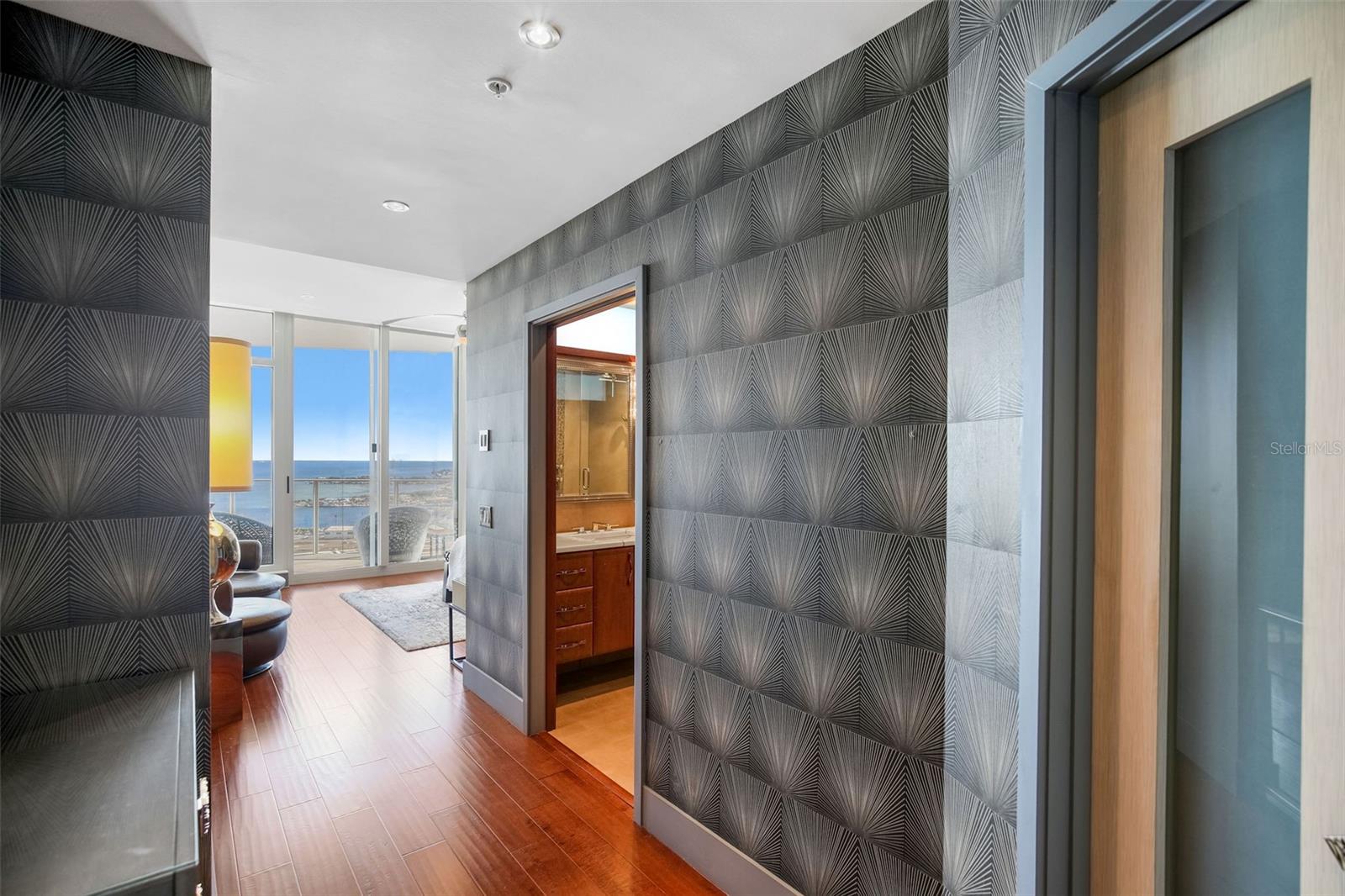 Image 26 of 67 For 175 1st Street S 3103