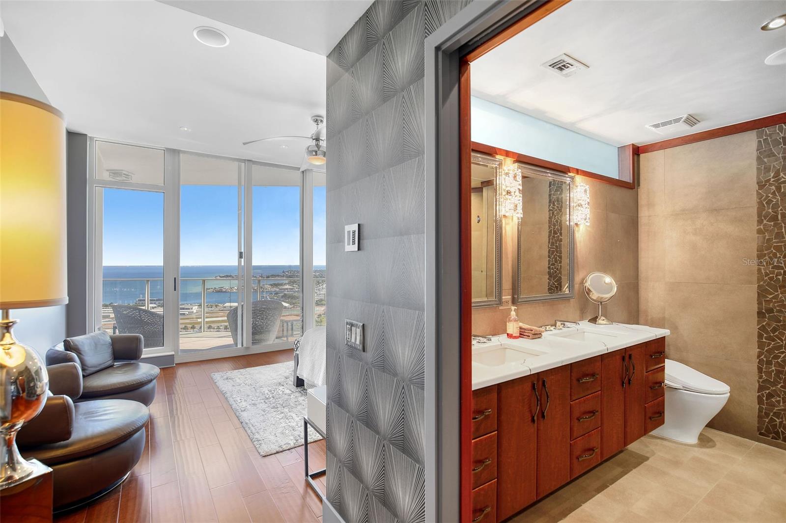 Image 27 of 67 For 175 1st Street S 3103