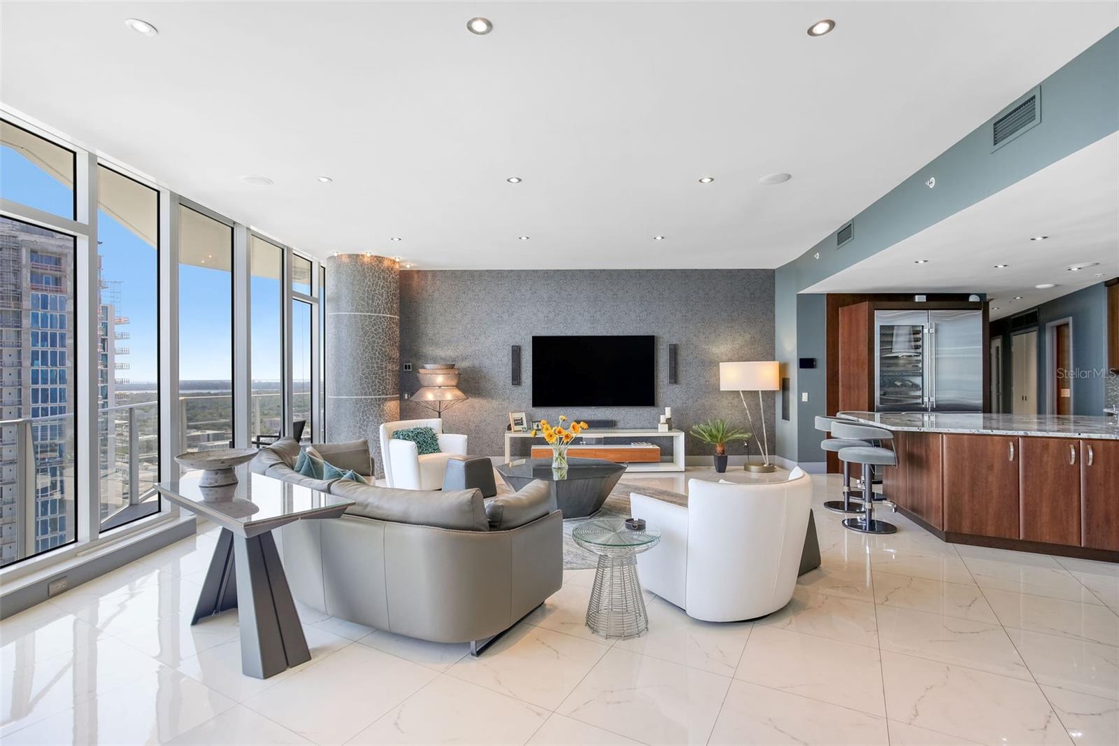 Image 4 of 67 For 175 1st Street S 3103