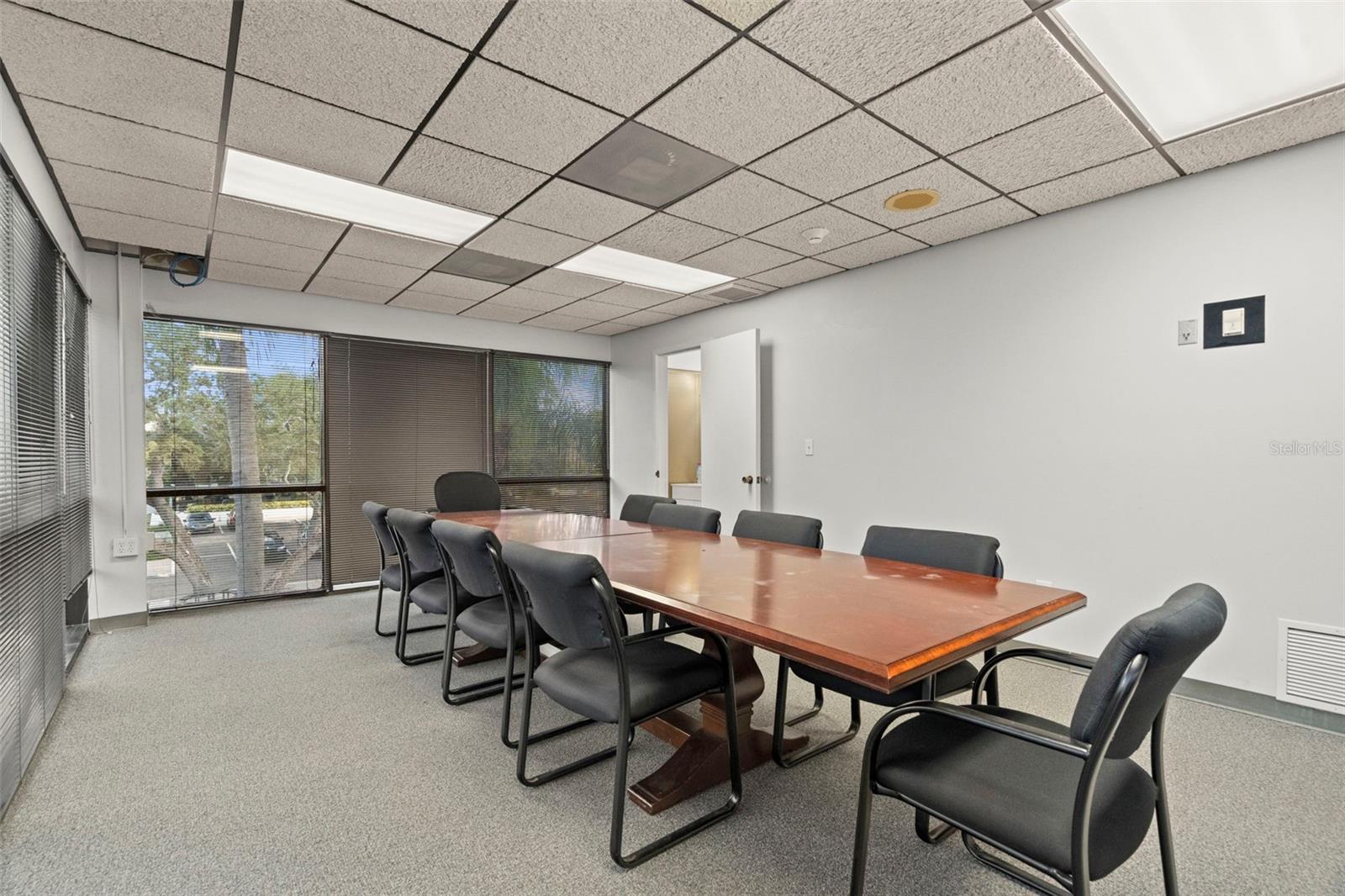 Image 21 of 36 For 5999 Central Avenue 200