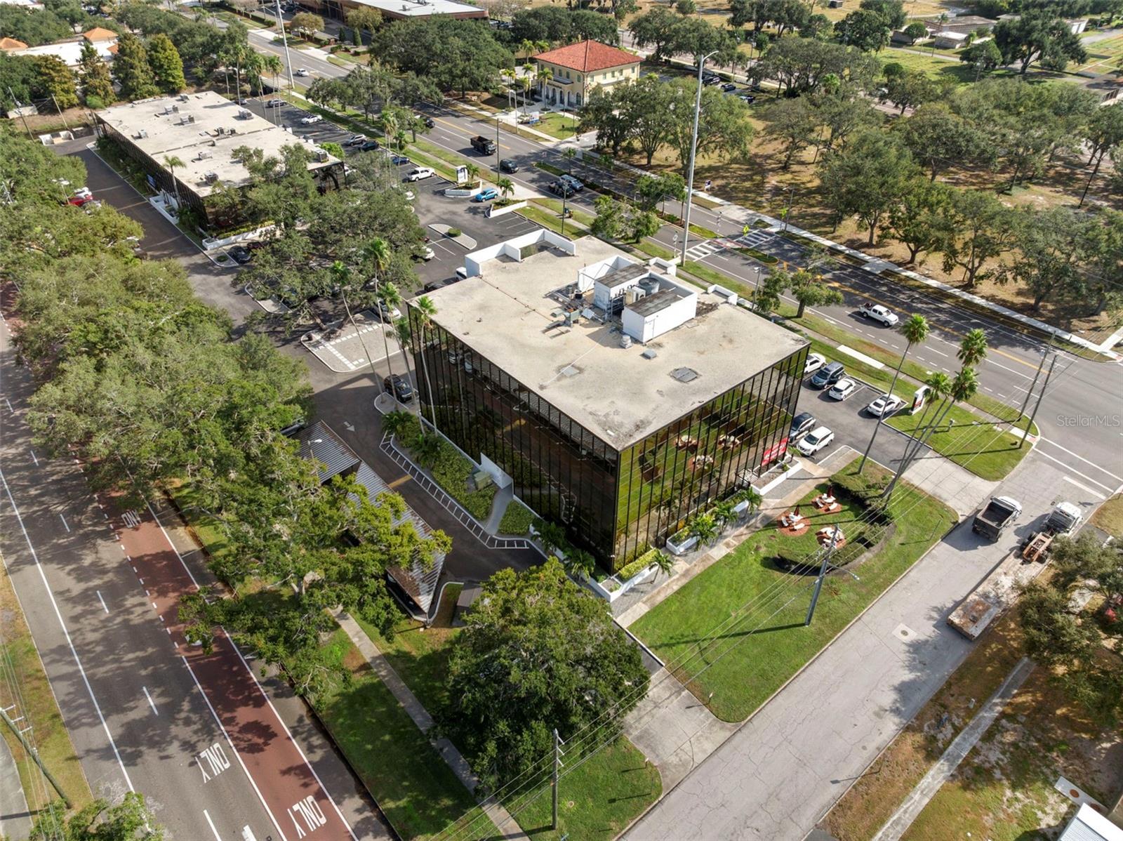 Image 3 of 36 For 5999 Central Avenue 200