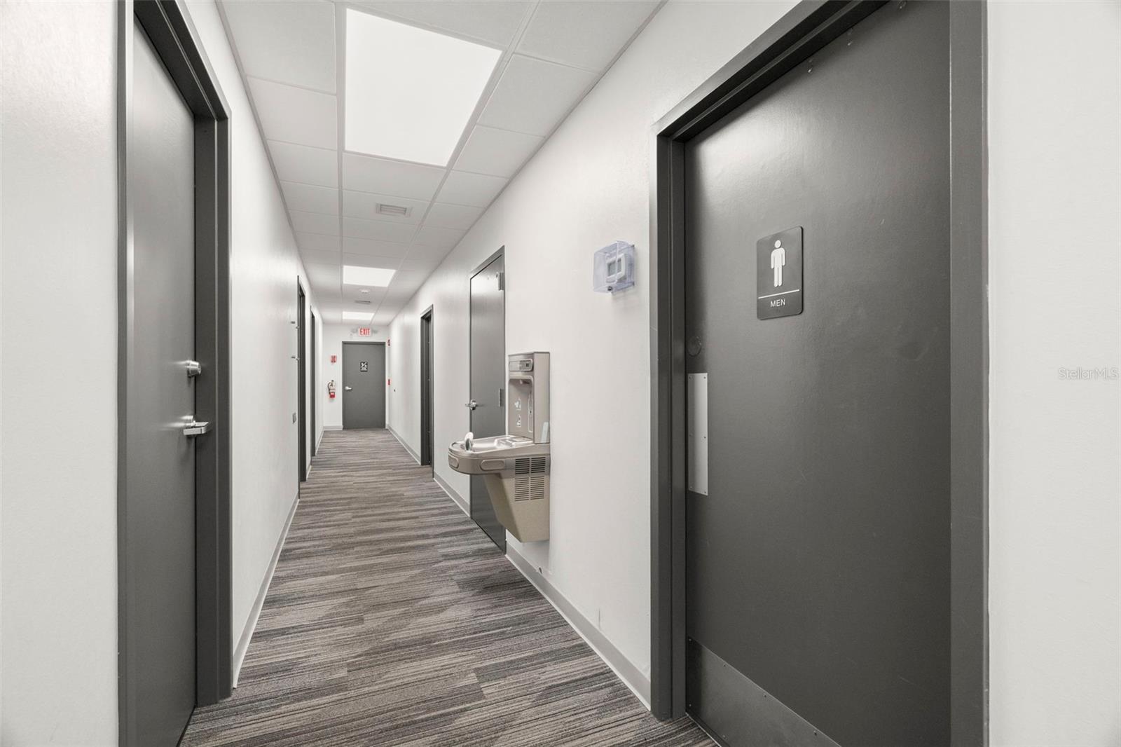 Image 31 of 36 For 5999 Central Avenue 200