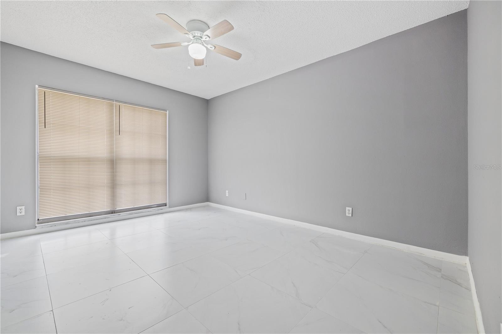 Image 12 of 23 For 8312 Clermont Street