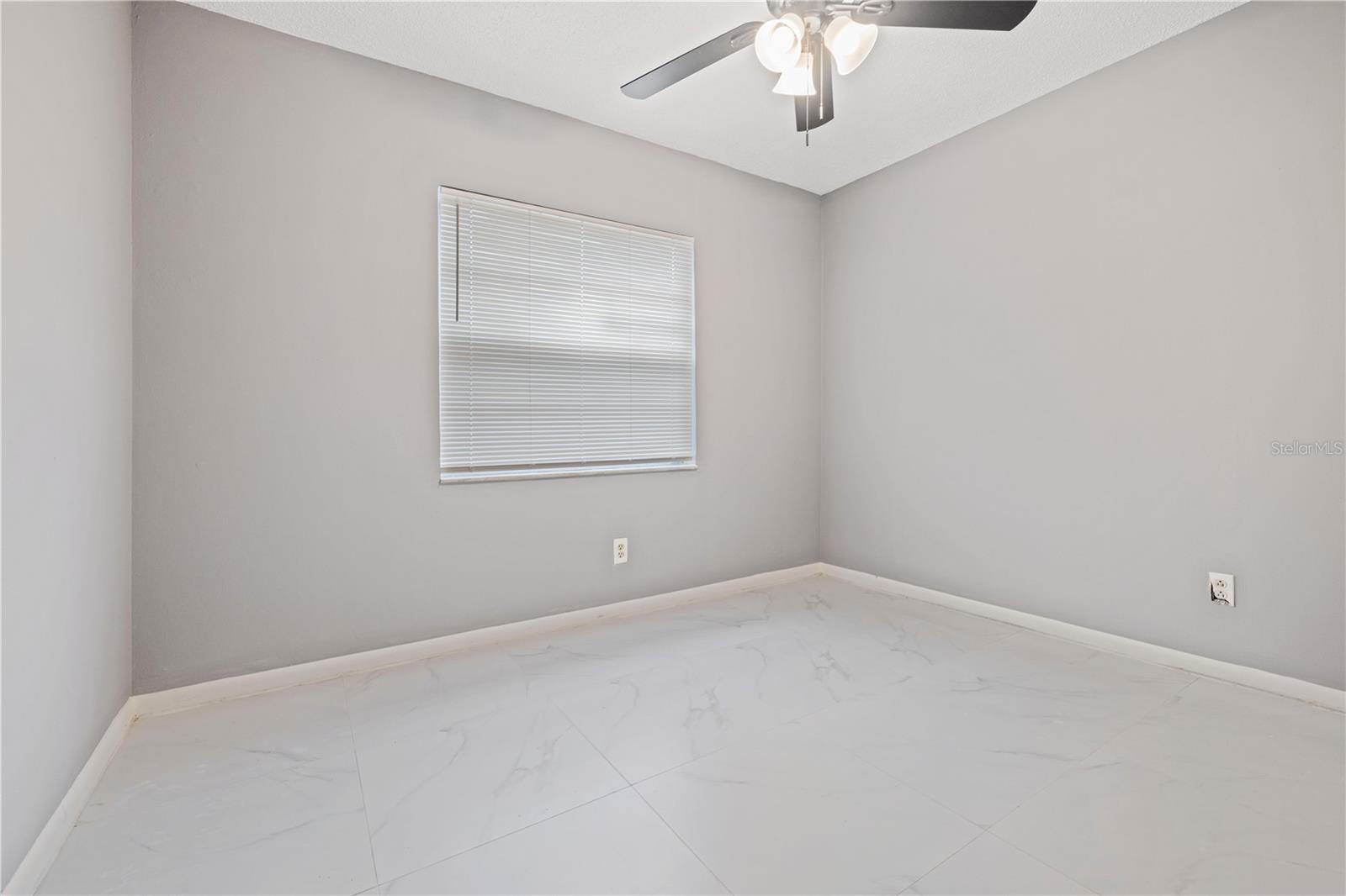 Image 19 of 23 For 8312 Clermont Street