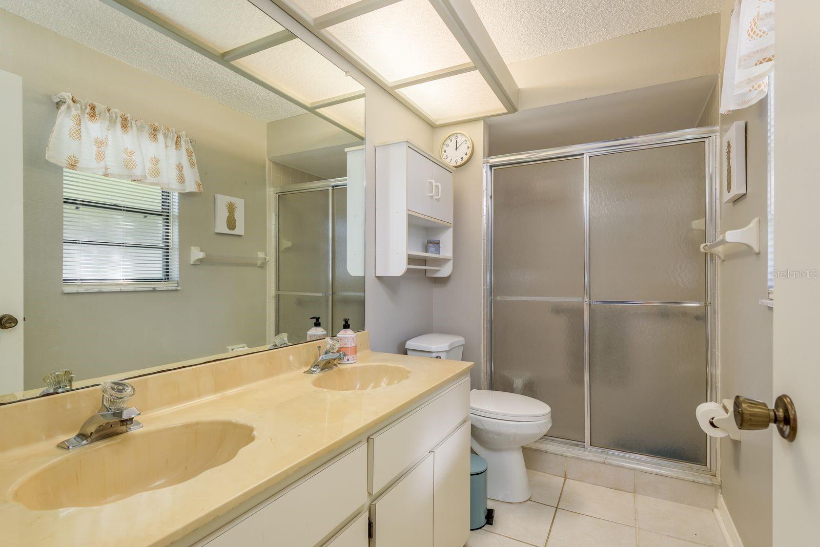 Image 18 of 30 For 7621 Muttontown Lane