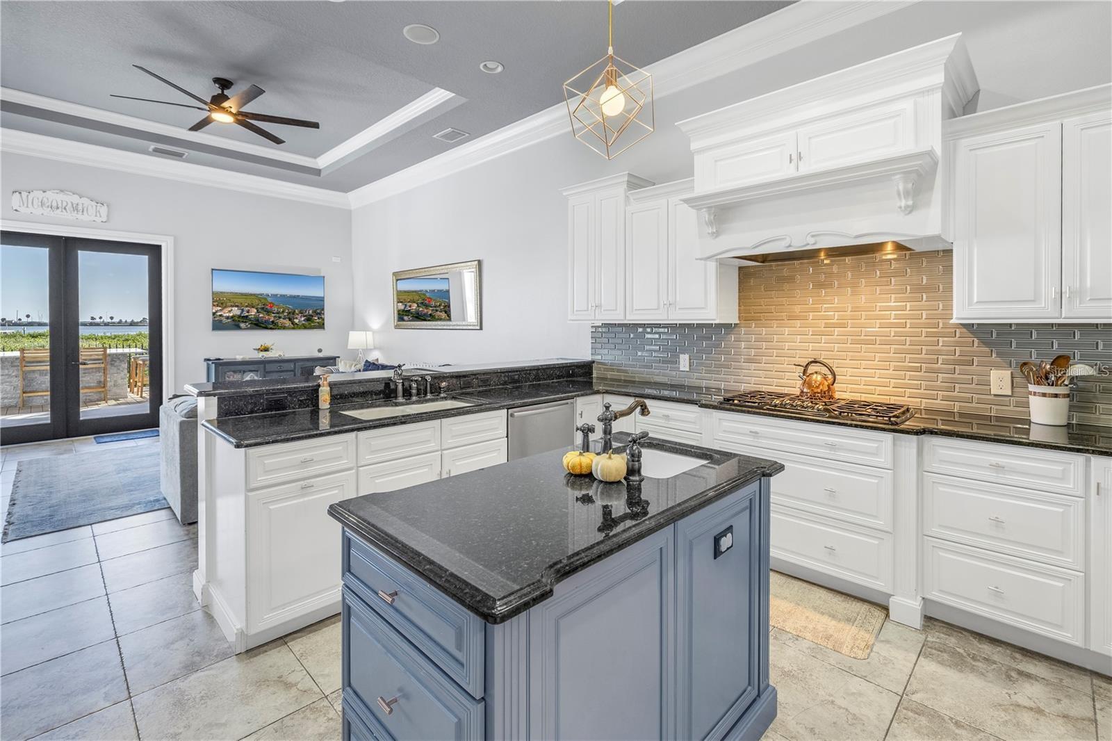 Image 18 of 50 For 4133 Causeway Vista Drive