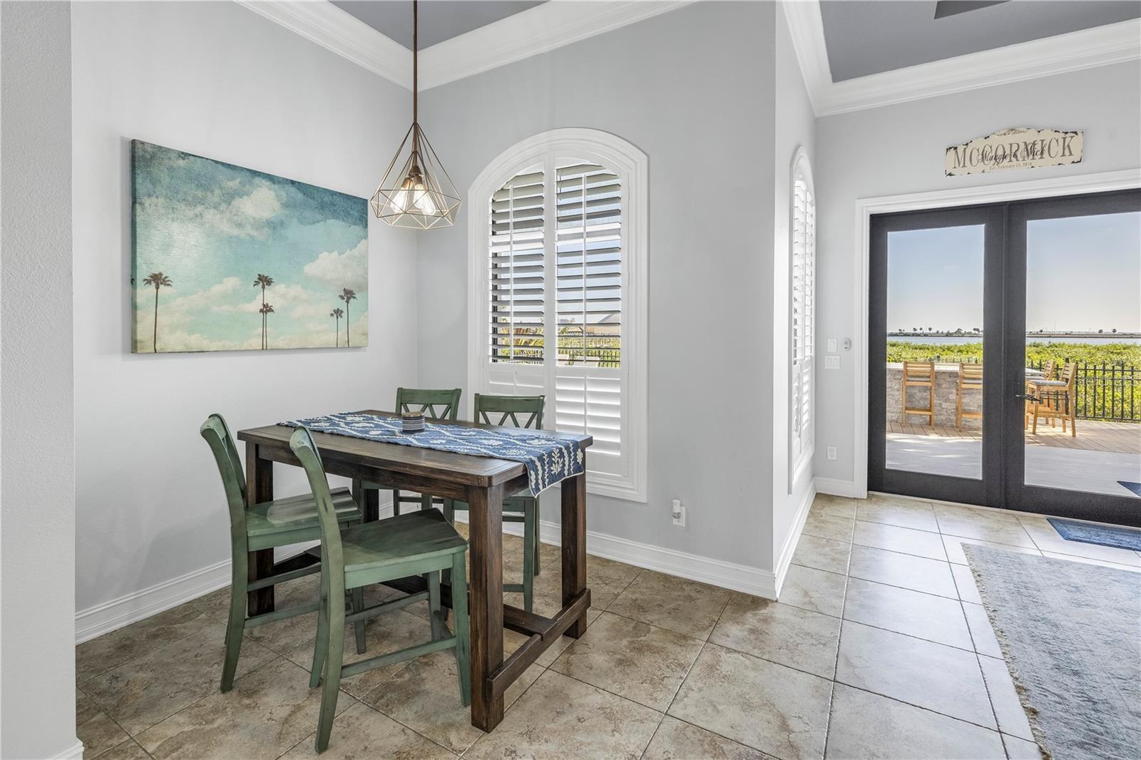 Image 23 of 50 For 4133 Causeway Vista Drive