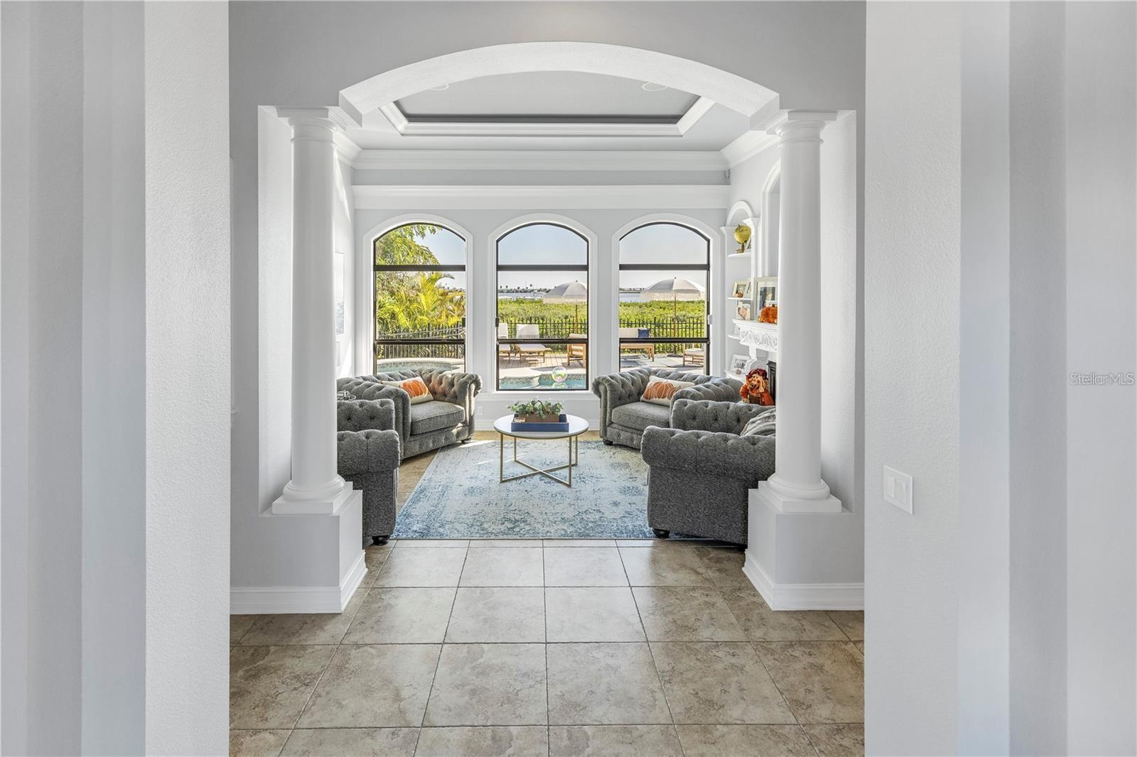 Image 8 of 50 For 4133 Causeway Vista Drive