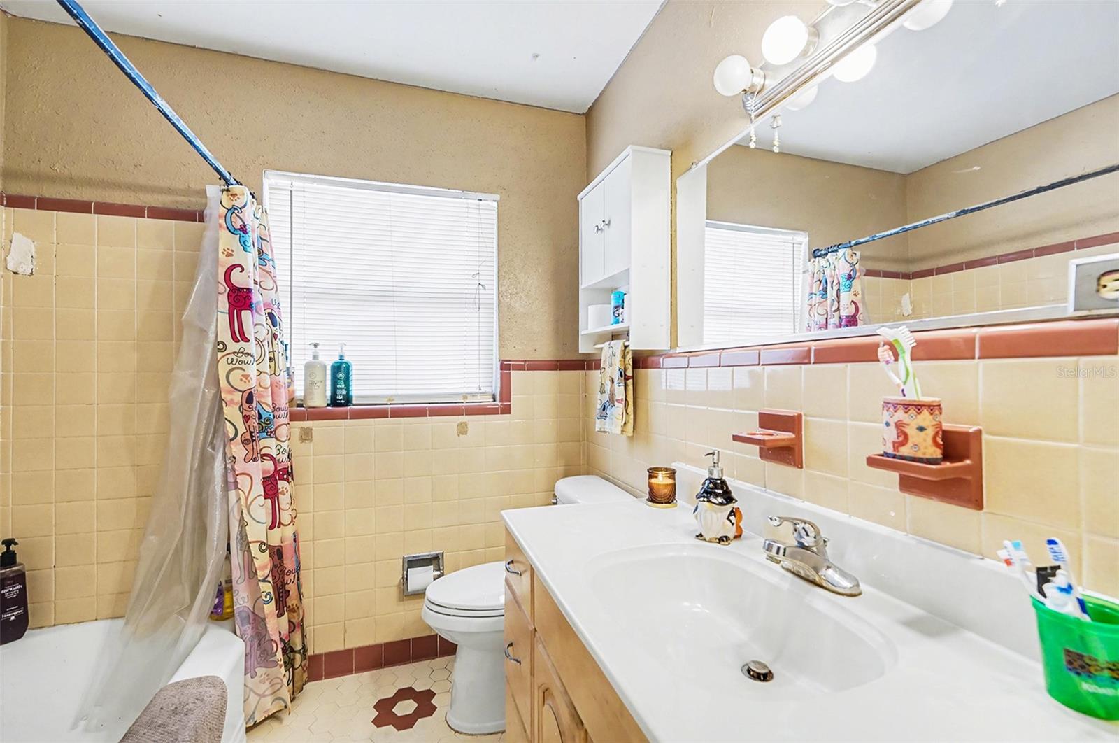 Image 16 of 18 For 704 Brookside Drive