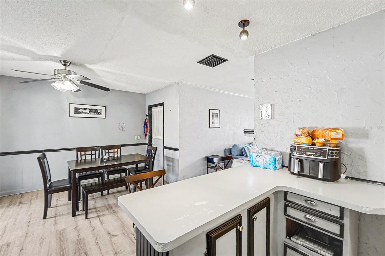 Image 9 of 18 For 704 Brookside Drive