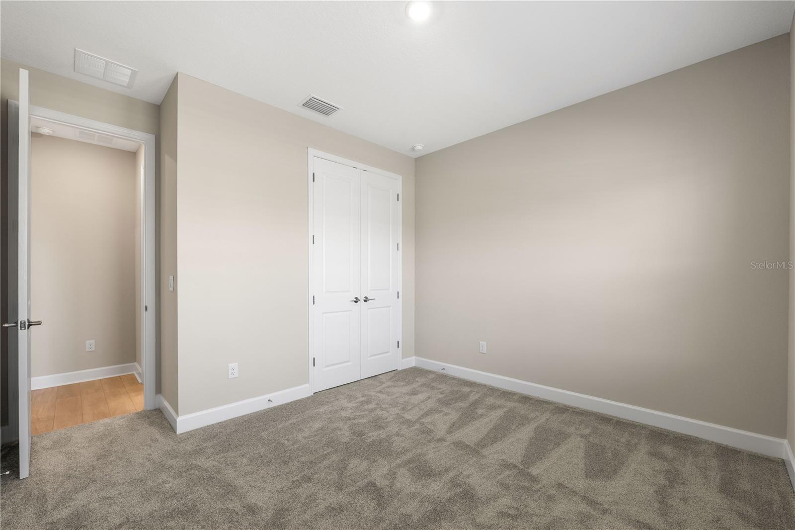 Image 28 of 44 For 2181 Longliner Loop